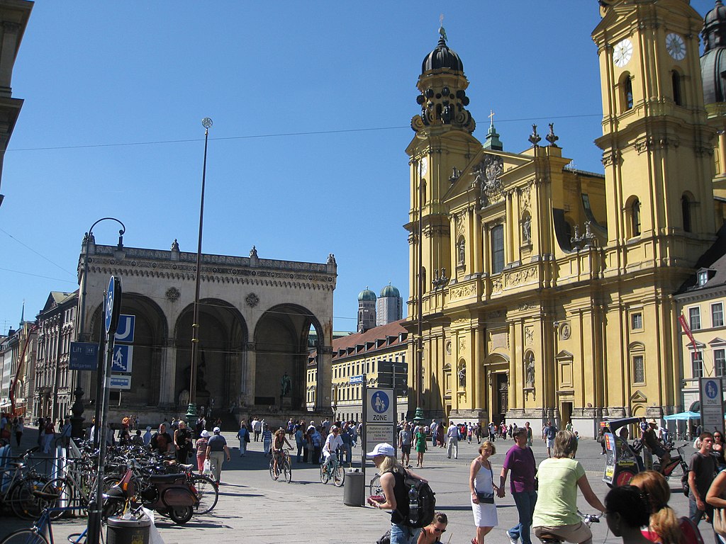 Maxvorstadt, Munich, Germany - panoramio (6)