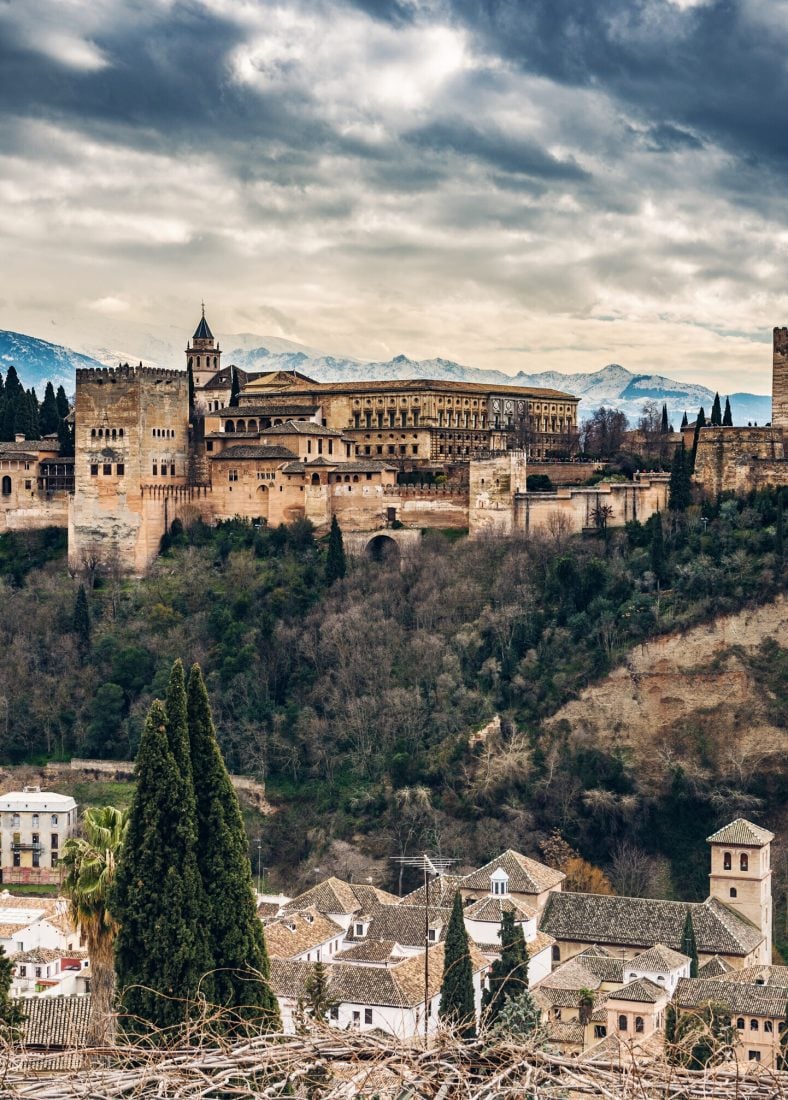 things to do in Granada, the Alhambra