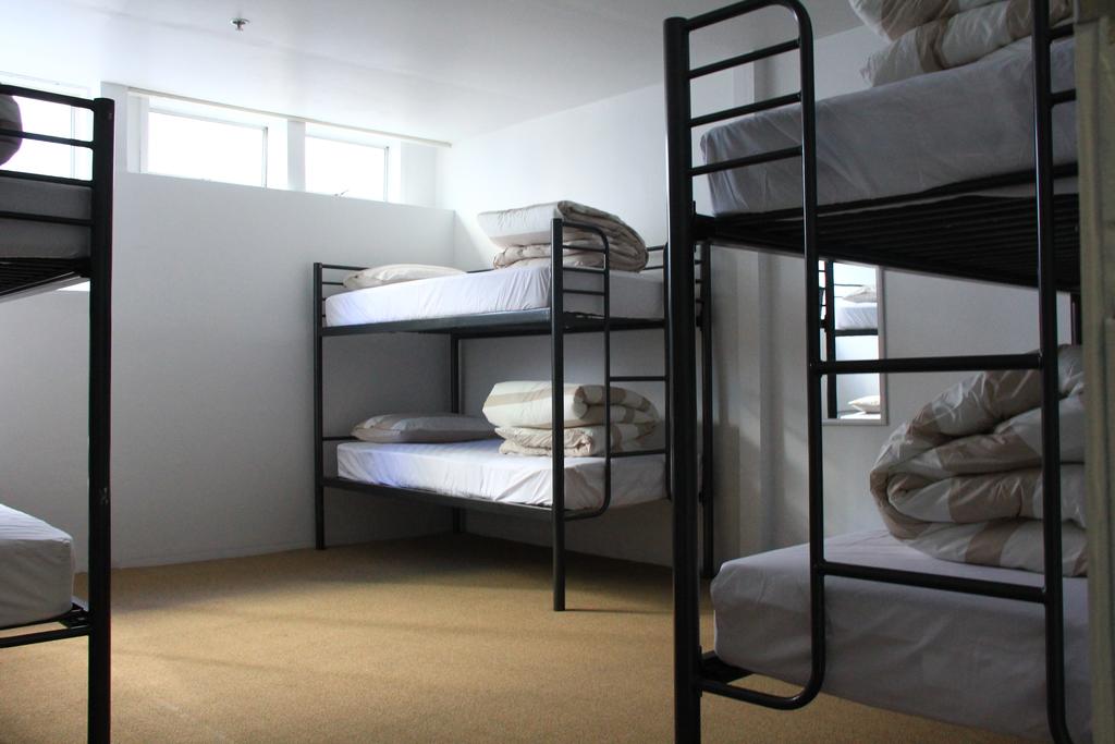 attic backpackers best hostels auckland