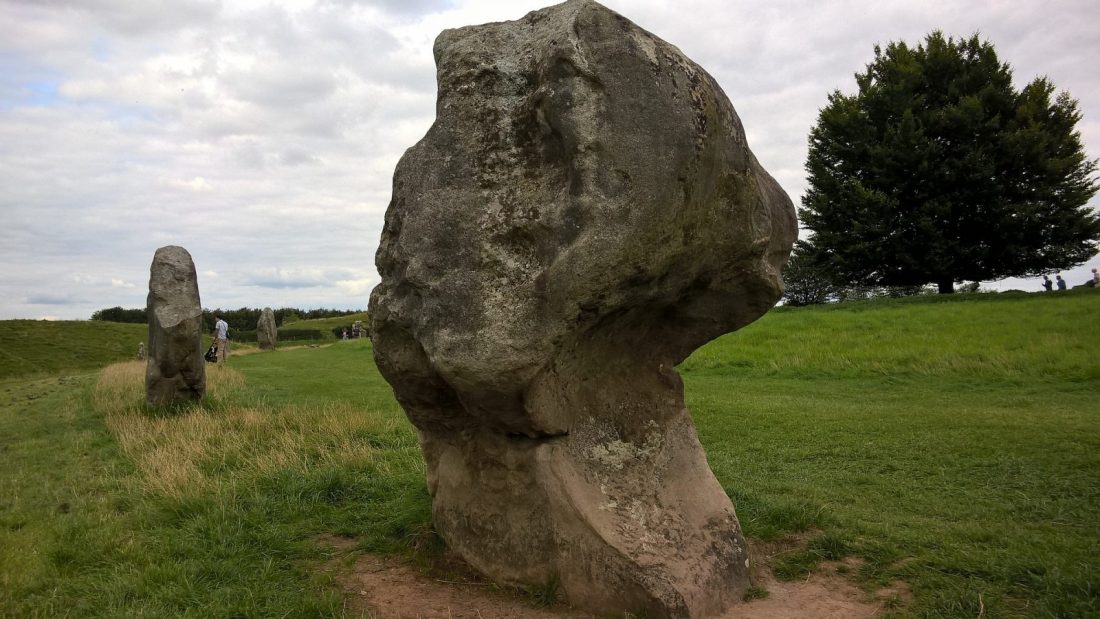 Day Trips from London to Avebury Henge Wilshire