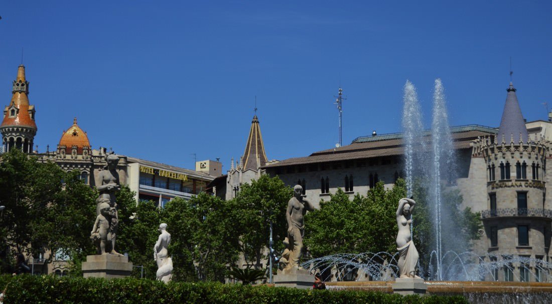 Plaça de Catalunya, Barcelona