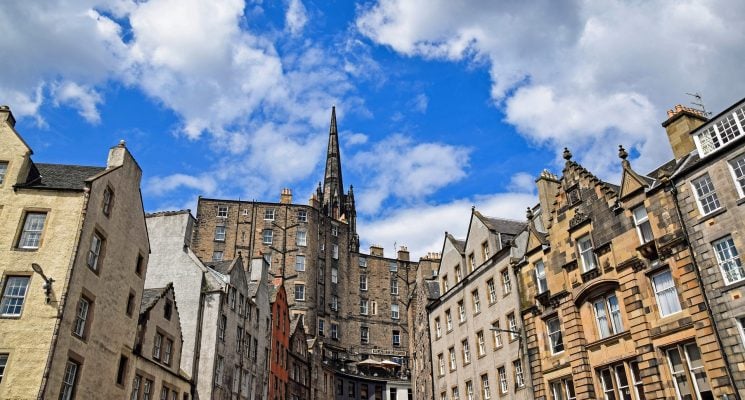 Edinburgh Scotland Hostels