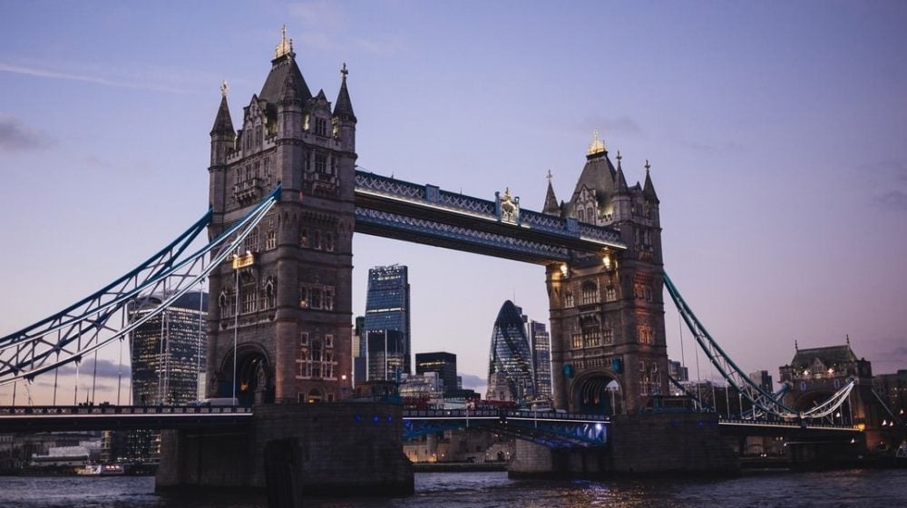 tower bridge and the best hostels in london