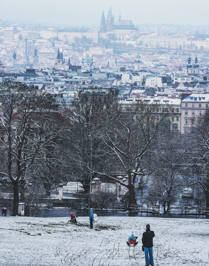 winter in prague - sledding in Pragues parks