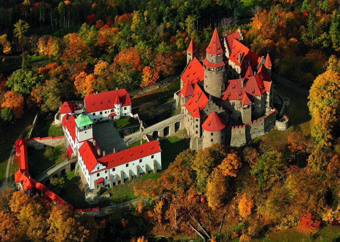 Coolest castles in the Czech Republic - Bouzov Castle