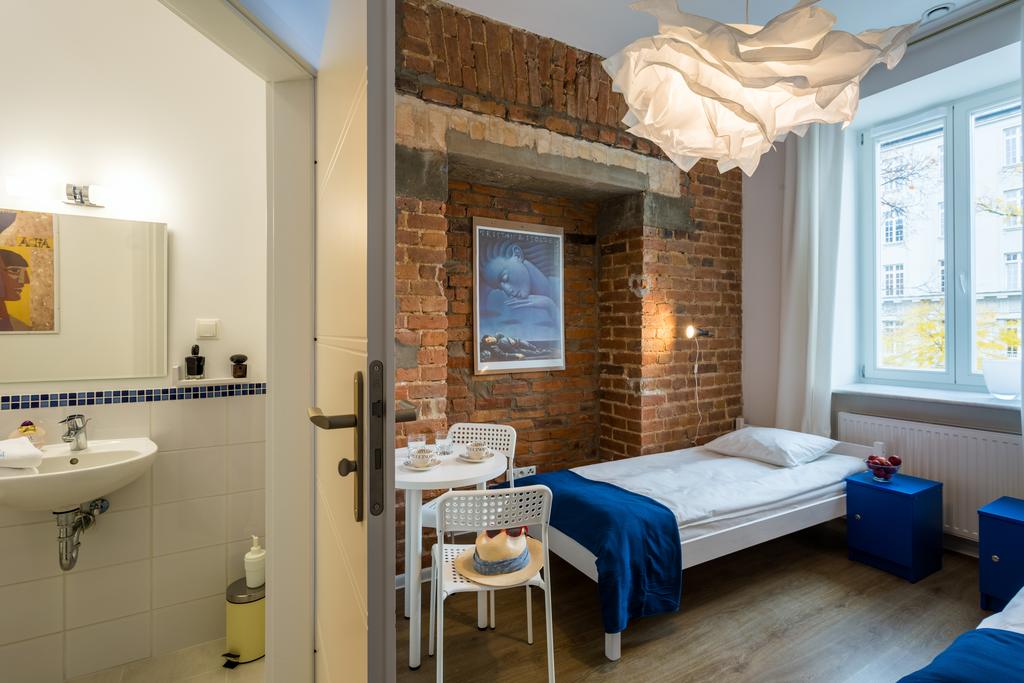 vava hostel best hostels warsaw