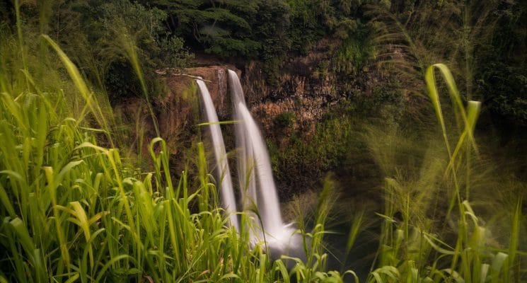 a picture of Wailua Falls, Kauai Hawaii